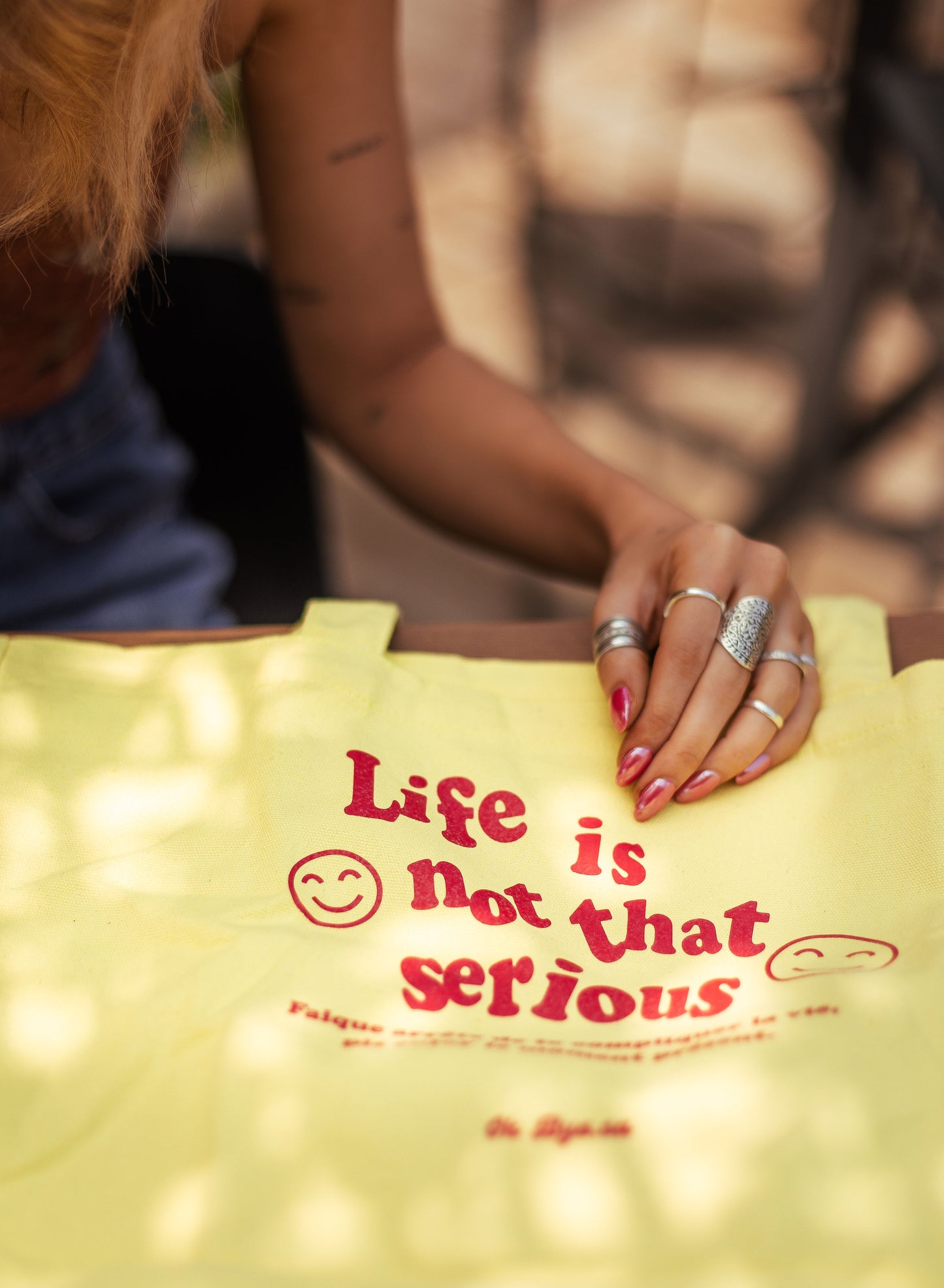 Life is not that serious - Tote Bag