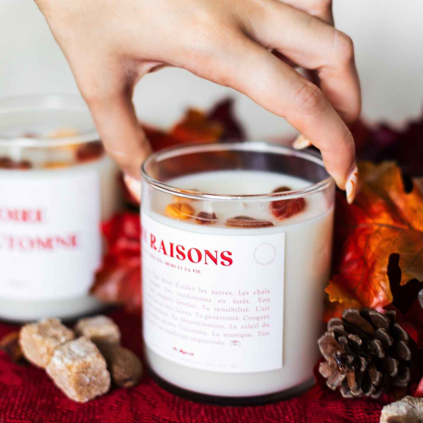 1001 reasons to fall in love with yourself, bougies de soya automne, cute captions